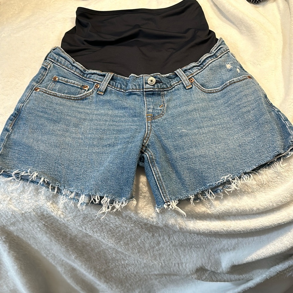 Abercrombie & Fitch Maternity Dad Shorts